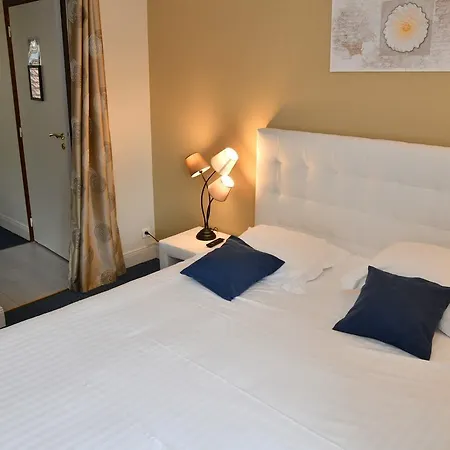 Hotell Le Renaissance 3*