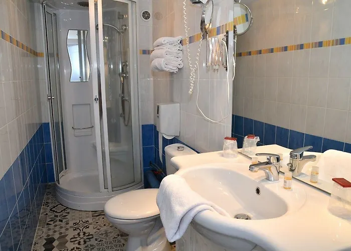 Le Renaissance Hotel Aurillac