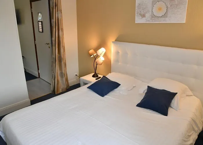 Le Renaissance Otel Aurillac